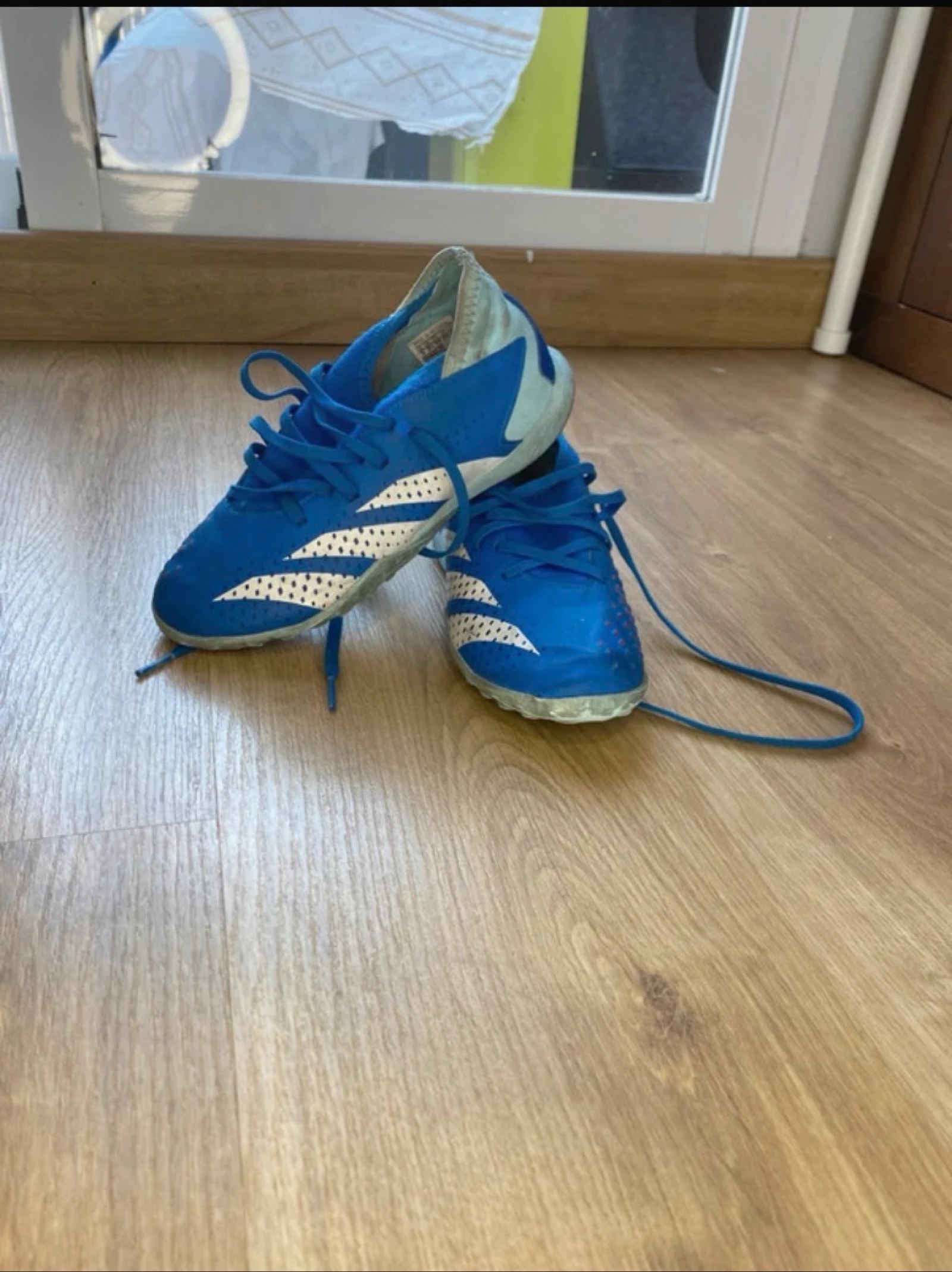 Botas Adidas predator multitaco 